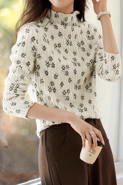 Contrast Color Jacquard Textured Knit Top