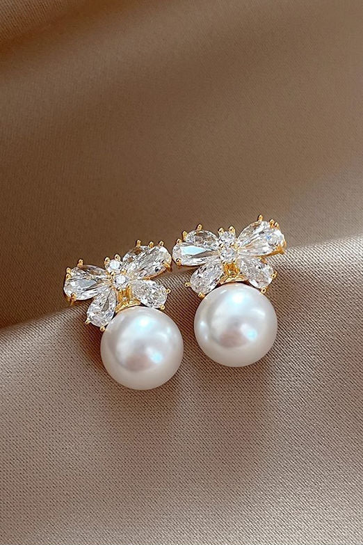 Elegant Bow Pearl Earrings