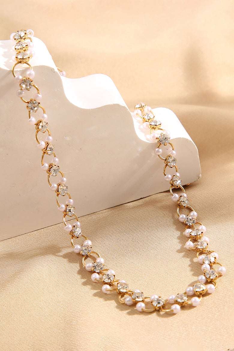 Pearl Bijou Decor Necklace