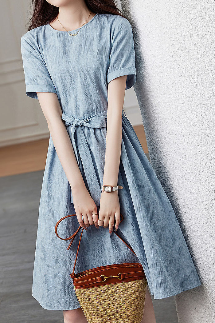 Textured casual tie dress