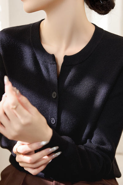 Solid Color Versatile Round Neck Knit Cardigan