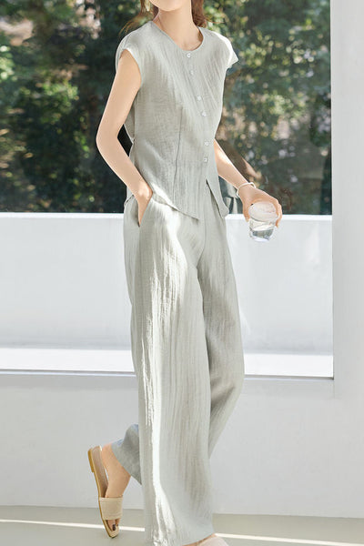 Round neck sleeveless top and long pants set