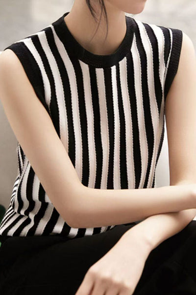 Color block striped sleeveless knit vest