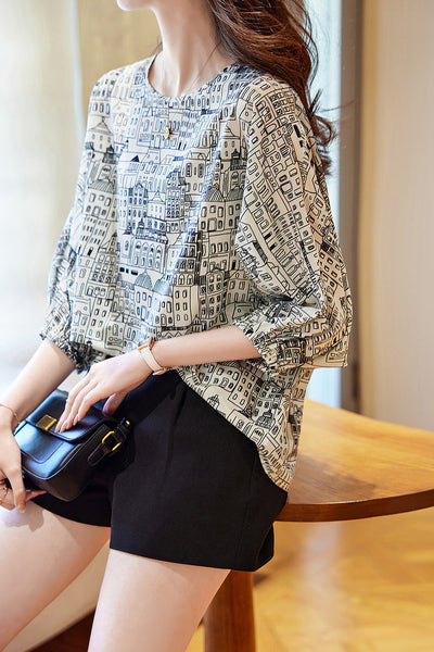 Round Neck Illustrated Print Short Sleeve Blouse