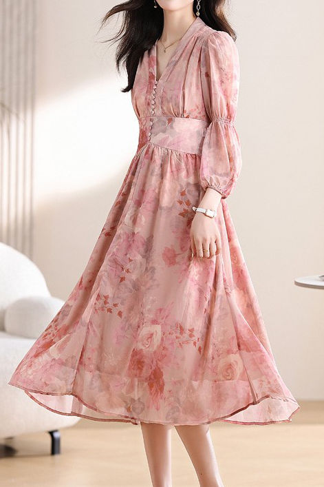 Early Autumn Exquisite Floral Long-Sleeve Dress