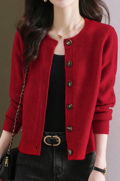 Solid-color short sweater outerwear