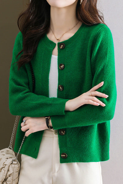 Solid-color short sweater outerwear