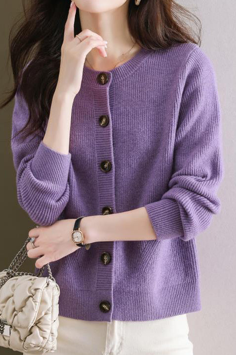 Solid-color short sweater outerwear