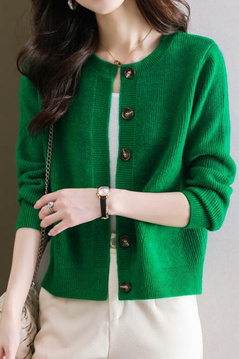 Solid-color short sweater outerwear