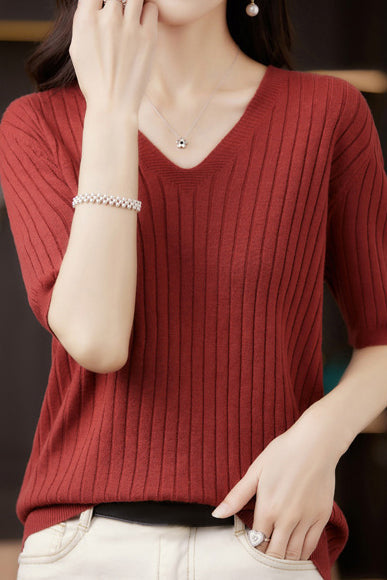 Solid Color V-neck Knitted T-shirt