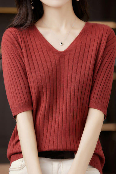 Solid Color V-neck Knitted T-shirt