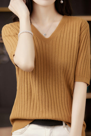 Solid Color V-neck Knitted T-shirt