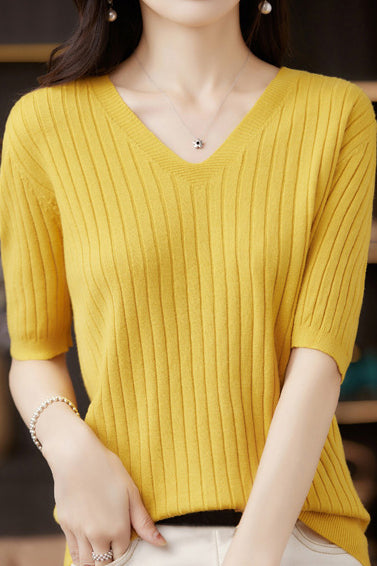 Solid Color V-neck Knitted T-shirt