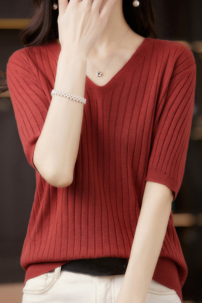 Solid Color V-neck Knitted T-shirt