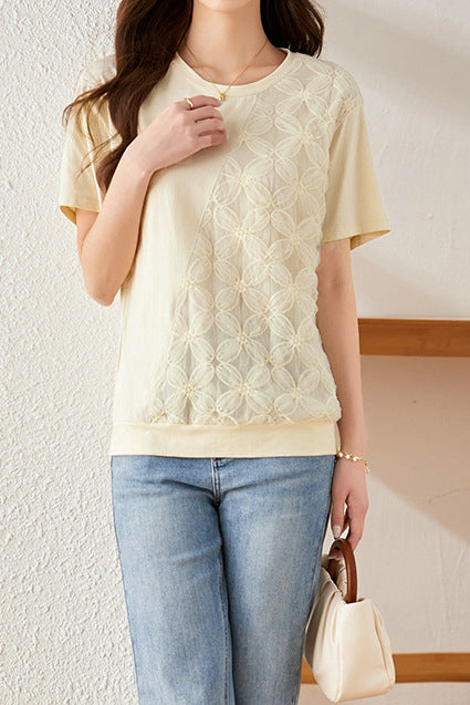Lace Spliced T-shirt with a sense of design