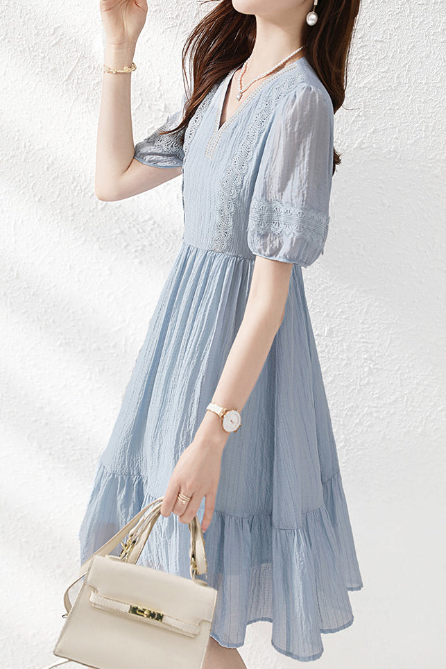 Lace Spliced Chiffon Dress
