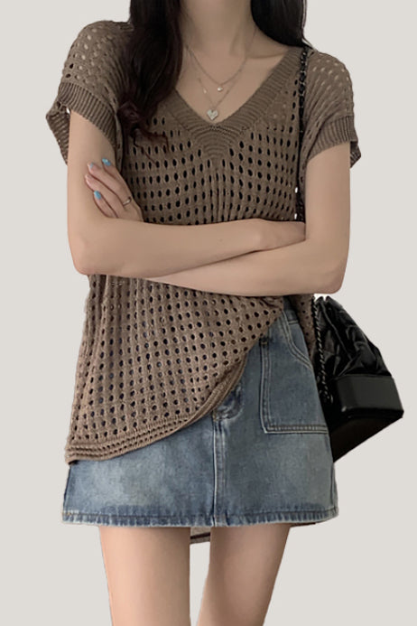 Hollow-out Knitted Vest