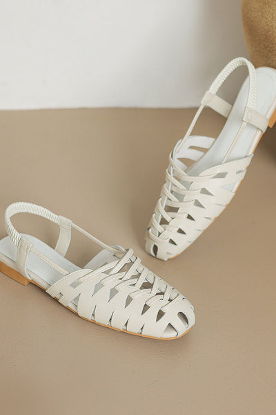 Fashionable Woven Hollow Flat Sandals