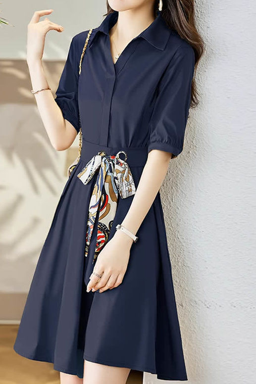Stylish V-Neck Tie-Waist Dress