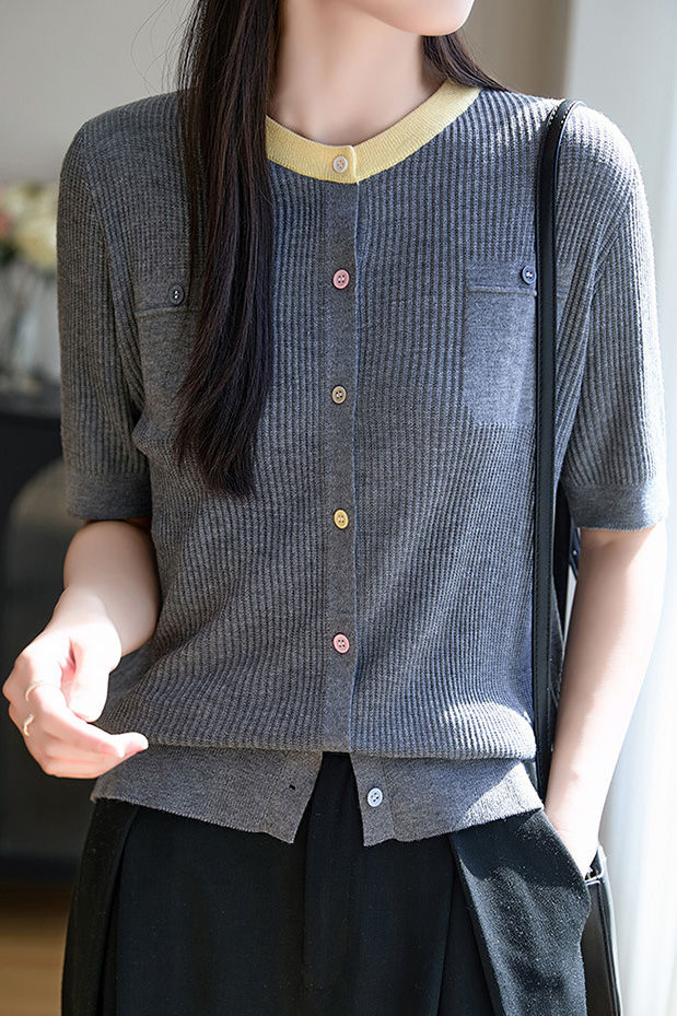 Simple Paneled Short-Sleeve Knit Top
