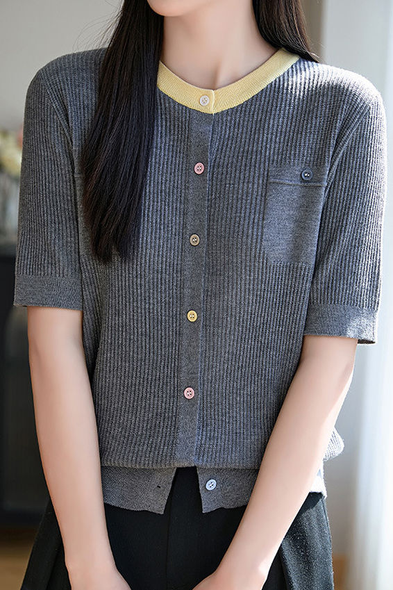 Simple Paneled Short-Sleeve Knit Top