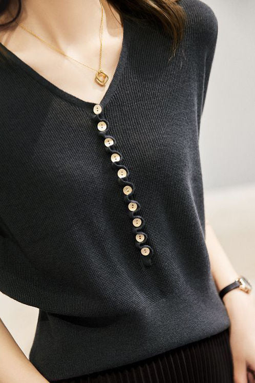 Casual Office-Ready V-Neck Three-Quarter Sleeve Knit Top