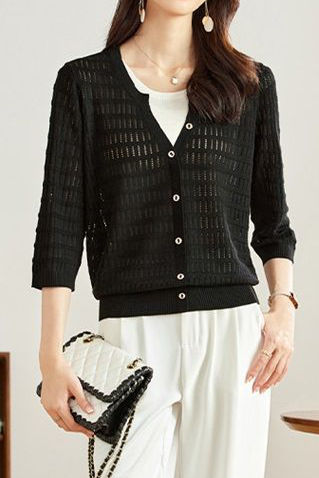 Early Autumn Gentle and Elegant Fake Two-Piece Knit Sweater