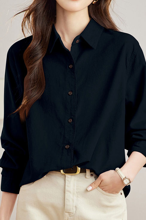 Fashionable and versatile commuter shirt