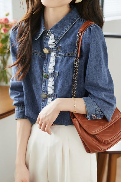 Fashionable and versatile denim jacket
