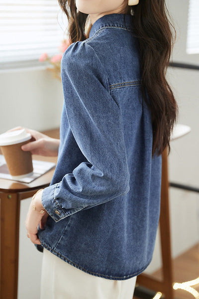 Fashionable and versatile denim jacket
