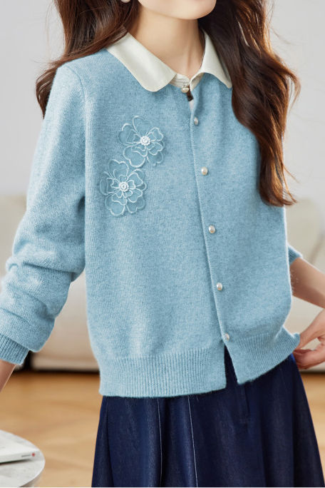 Early autumn color-blocking lapel knit cardigan