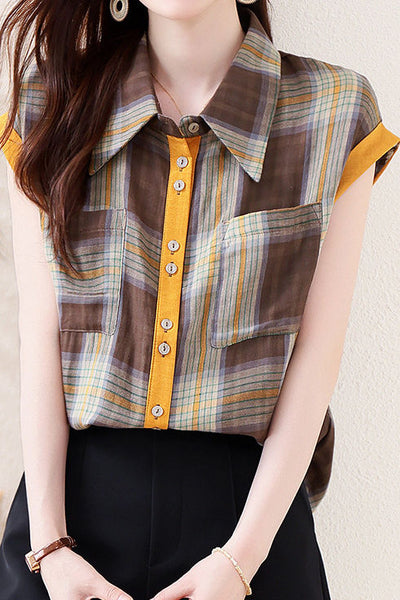Fashionable retro plaid shirt