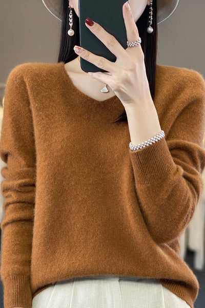 Early autumn simple loose V-neck pullover sweater
