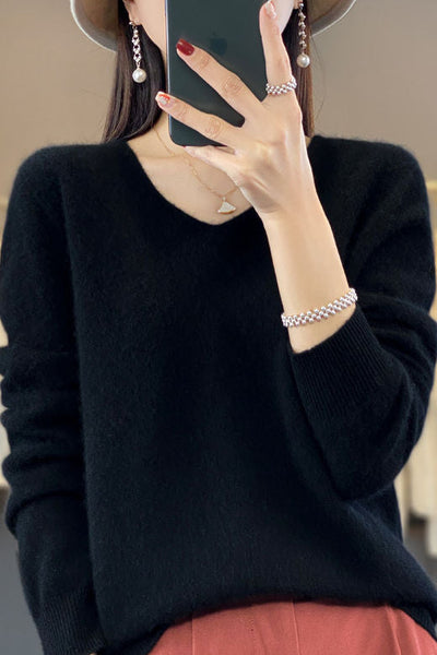 Early autumn simple loose V-neck pullover sweater