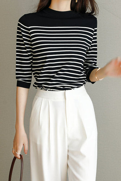 Fashionable casual classic striped sweater