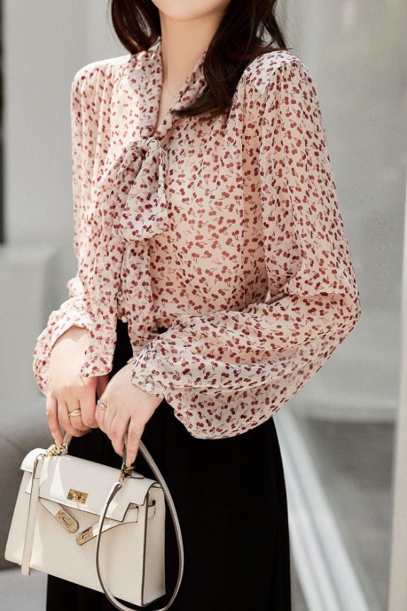 Fashionable elegant commuting floral shirt