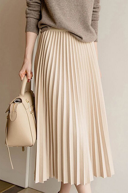 Early autumn woolen pleated midi skirt