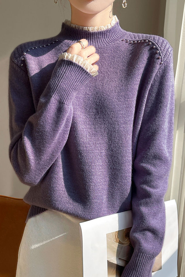 Early autumn lace trim turtleneck base sweater