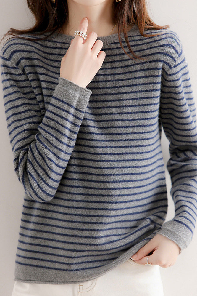 Early Autumn Classic Striped Versatile Sweater