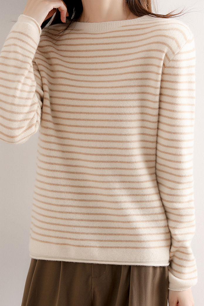 Early Autumn Classic Striped Versatile Sweater