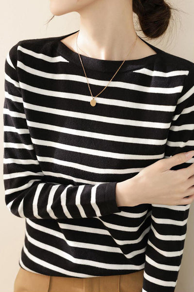 Unique Black and White Striped Long-Sleeve Knit Top