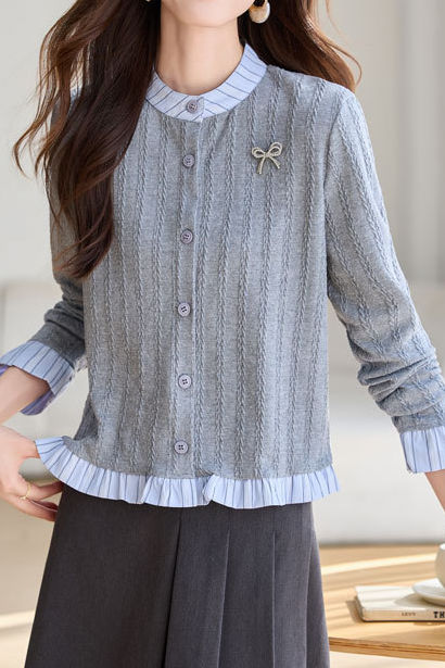 Early Autumn Striped Ruffled Knit Top