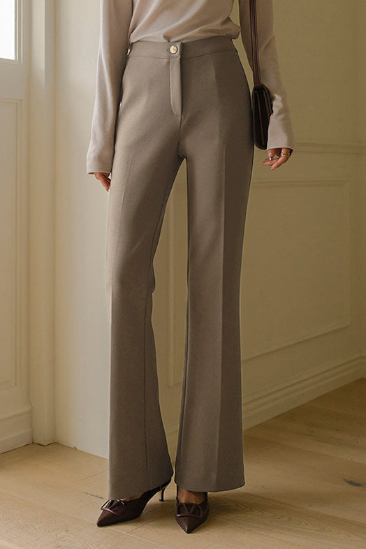 Early Autumn Commuting Flared Trousers