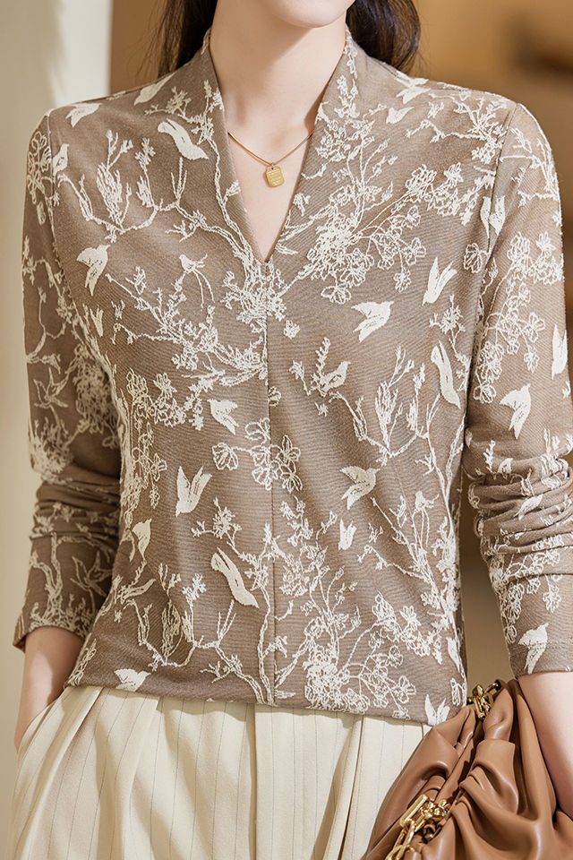 Fashionable Versatile Jacquard T-Shirt