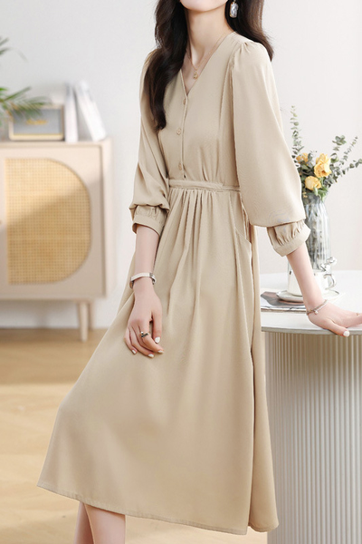 Early Autumn Stylish Versatile Fitted-Waist Dress