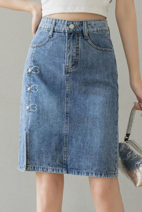 Embroidered beaded high-waisted slit denim skirt