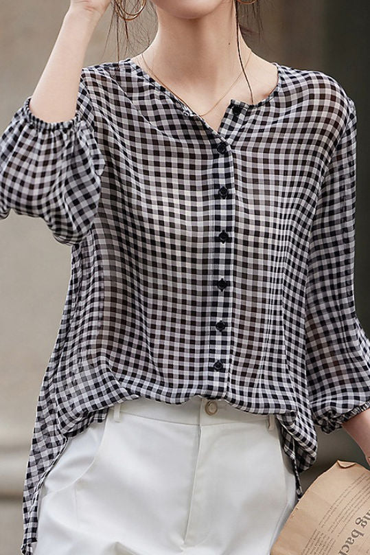 Checkered chiffon round neck button-up long sleeve sun protection shirt