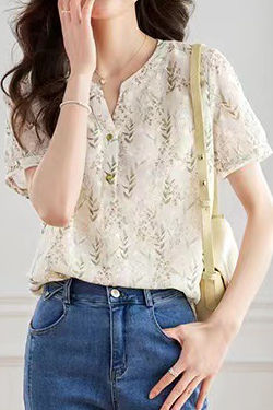 Round neck floral print top