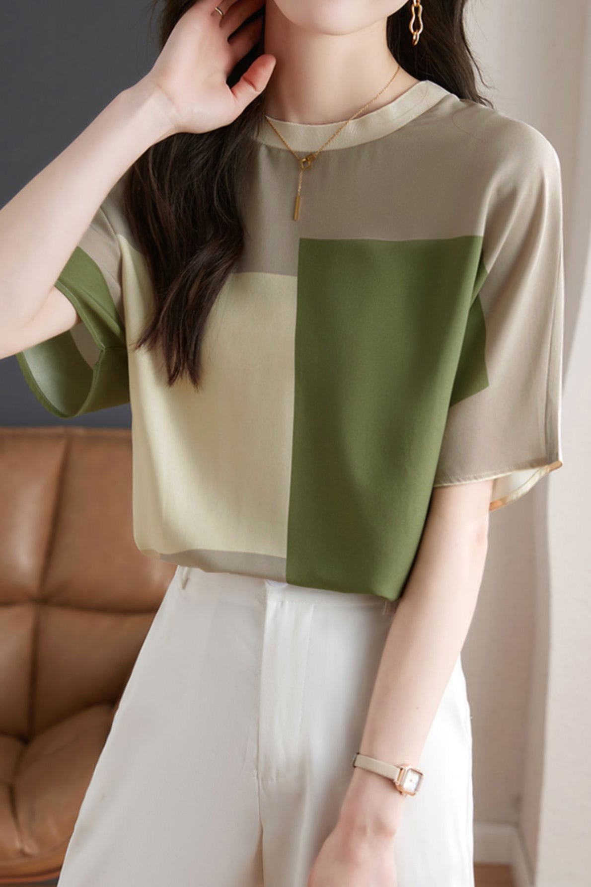 Stylish Color-blocked T-shirt