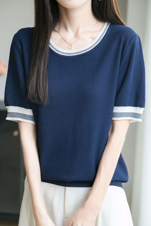 Ice silk color-blocked pullover knit top
